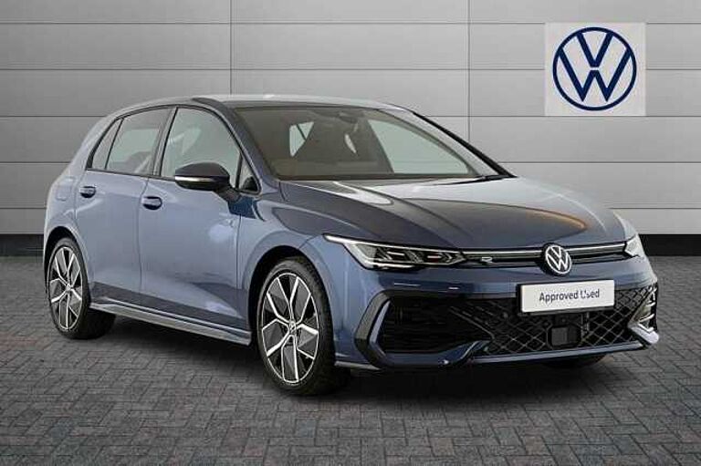 Volkswagen Golf MK8 Facelift 1.5 eTSI (150ps) R-Line DSG